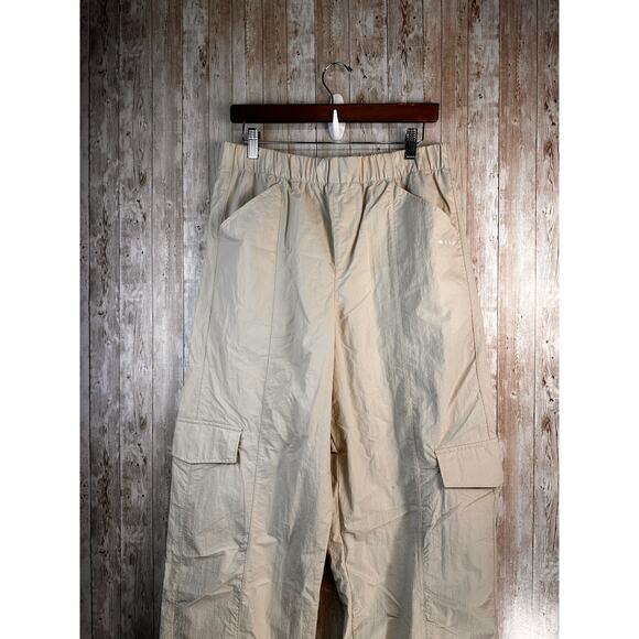 Wilo Parachute‎ Cargo Pants Womens M Clay Ivory Wide Leg Elastic Waist Light NEW - Picture 4 of 12